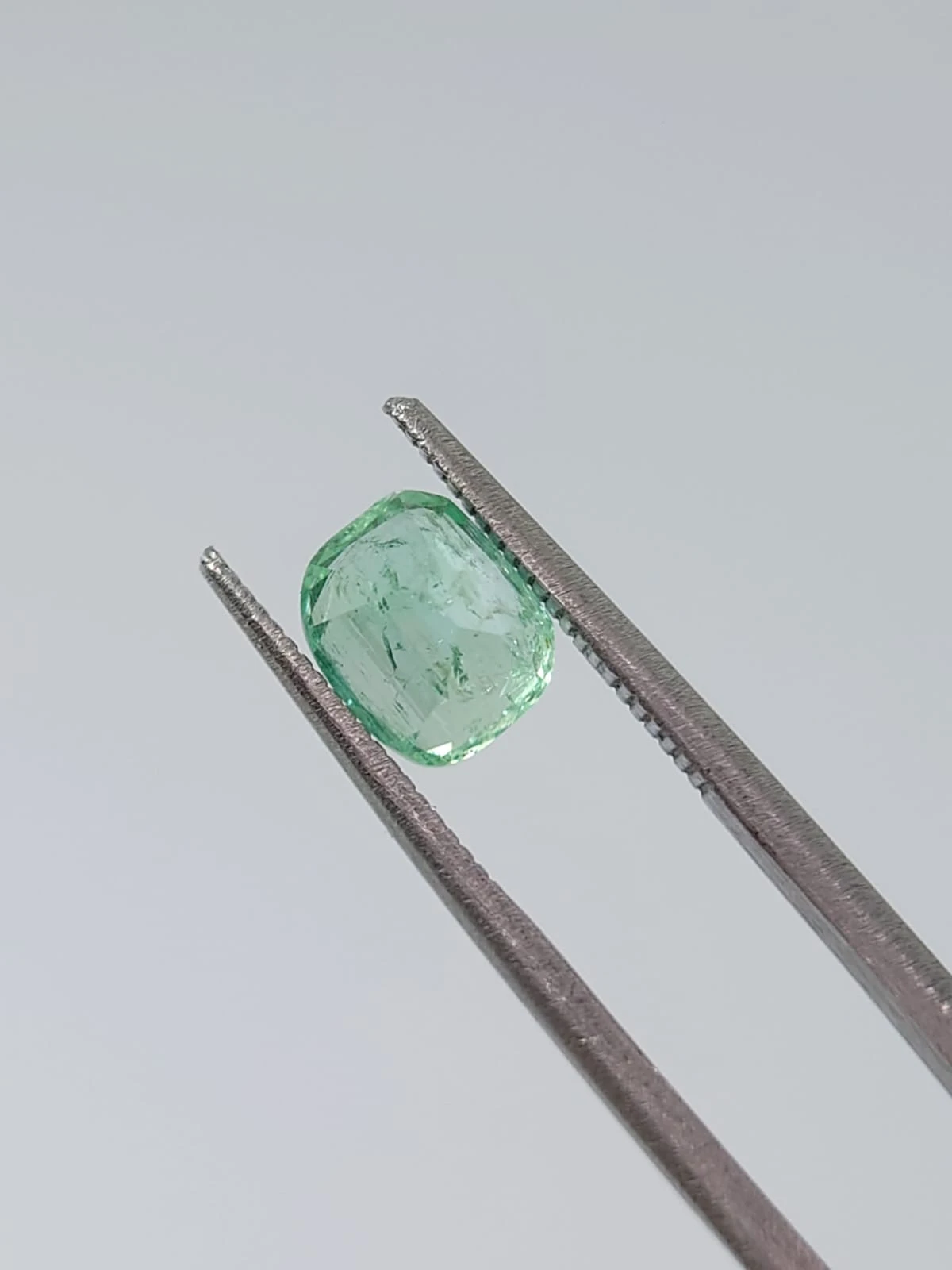 1.37ct Natural Emerald Loose Gemstone From Panjshir Afghanistan — view 1